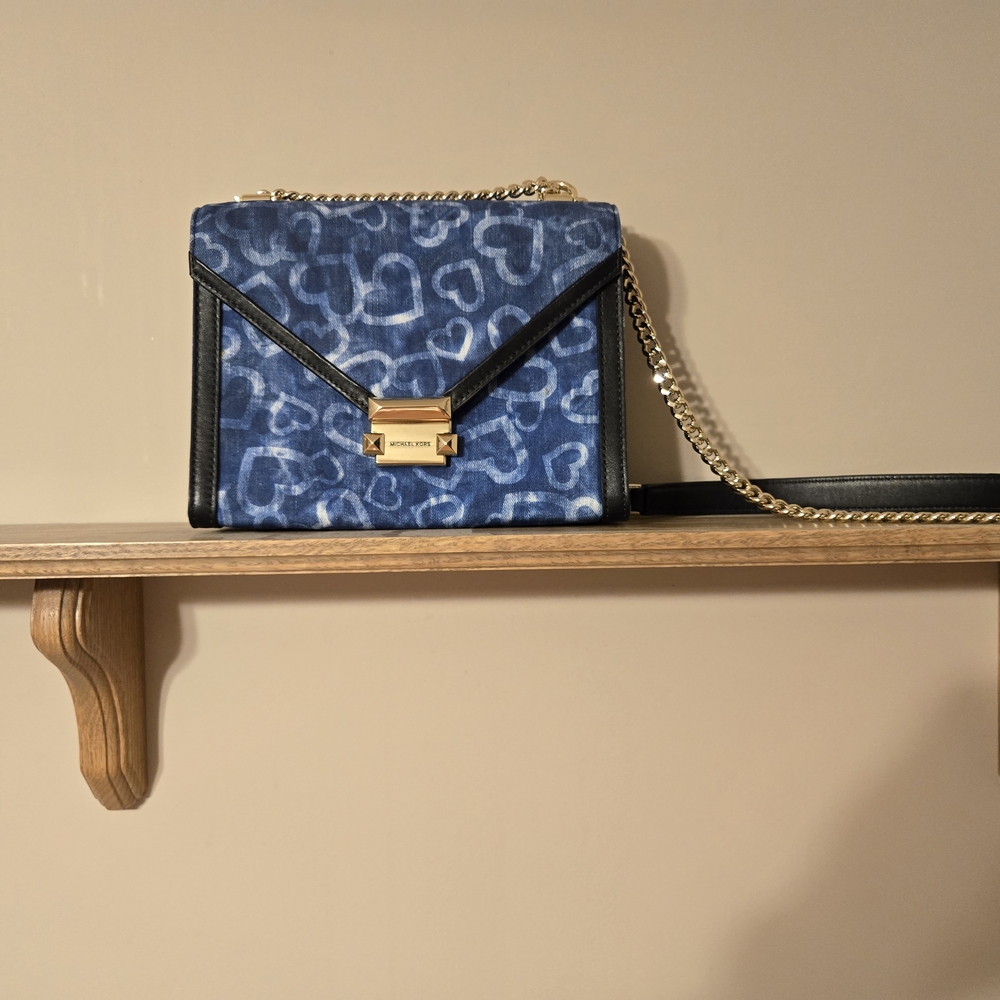 Michael Kors Whitney Large Heart Tie-die Convertable Shoulder Bag - Picture 2 of 10